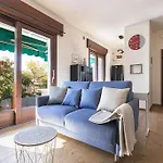 Апартаменты Enjoy - Attico Con Idromassaggio E Garage - Zona Sant'antonio *