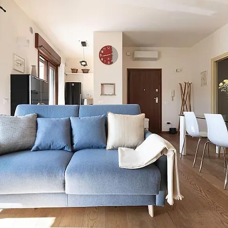 Enjoy - Attico Con Idromassaggio E Garage - Zona Sant'antonio *