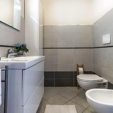 Enjoy - Attico Con Idromassaggio E Garage - Zona Sant'antonio * 帕多瓦